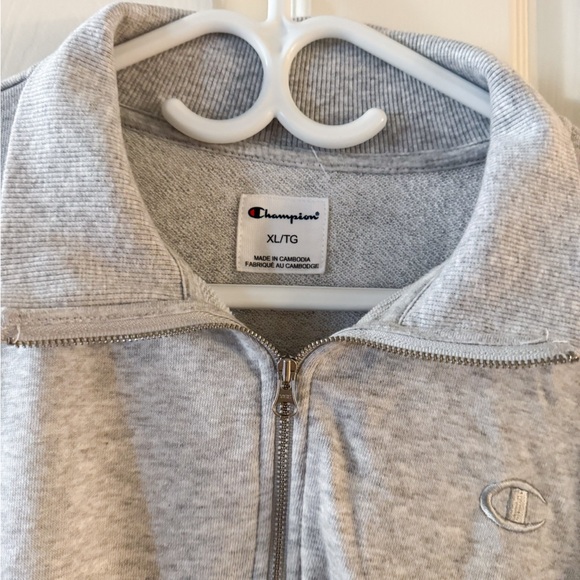 Champion Gray Women's Quarter-Zip Top - Picture 2 of 5